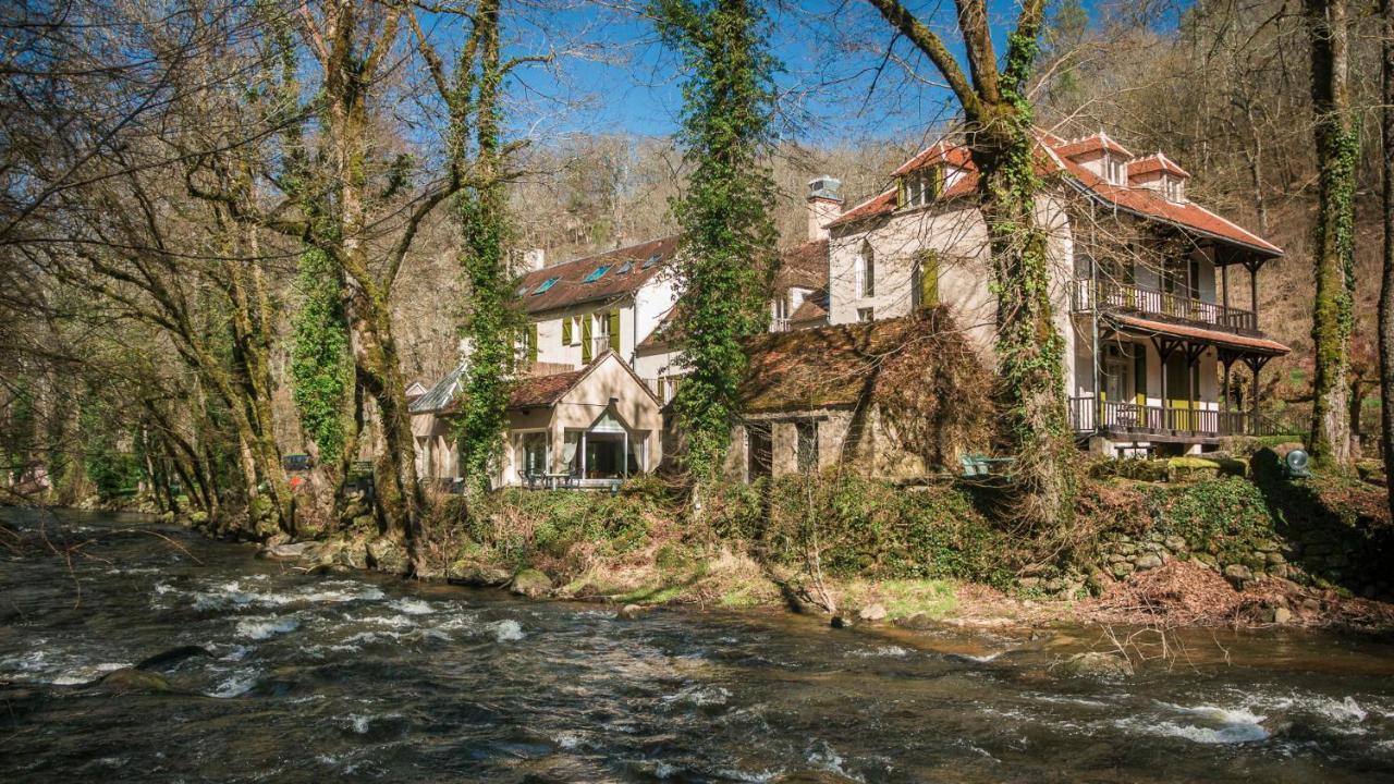 Le Moulin Des Ruats Hotel อาวาลง ภายนอก รูปภาพ