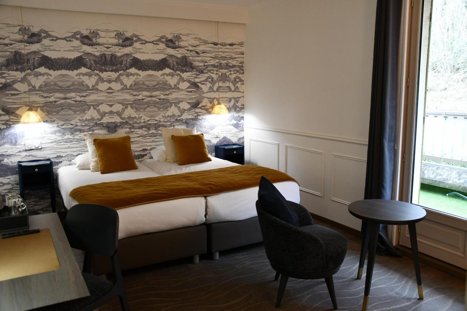 Le Moulin Des Ruats Hotel อาวาลง ภายนอก รูปภาพ